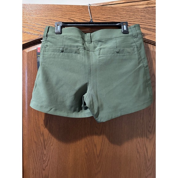 Under Armour Storm1 Women's Size 10 Green Water Resistant Fitted Shorts - Picture 4 of 7